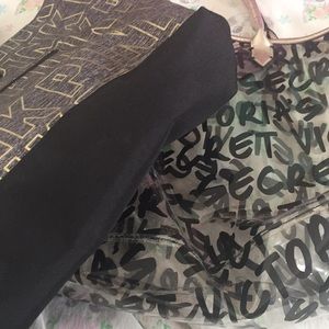 Two tote bags from Pink/VS ❤️